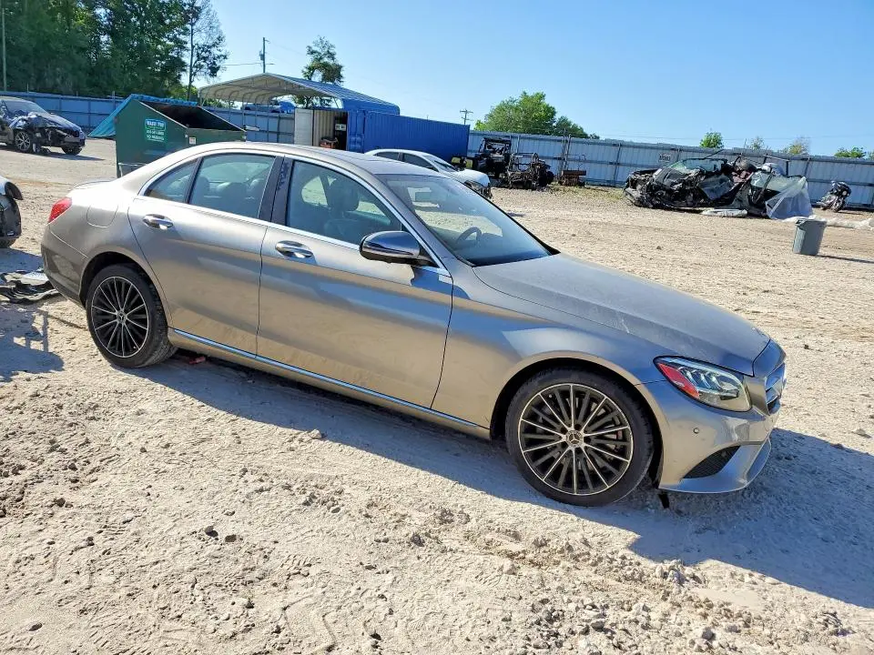 2020 MERCEDES-BENZ C 300  