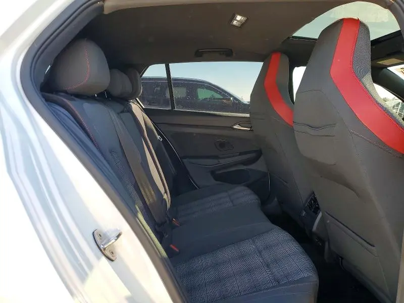 2024 VOLKSWAGEN GTI SE  