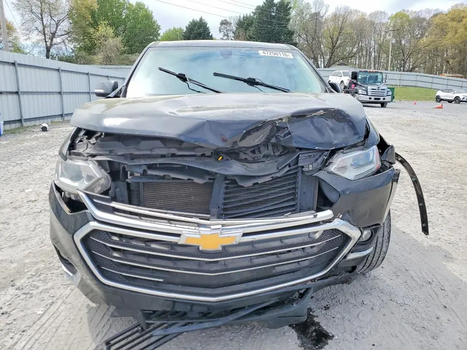 2018 CHEVROLET TRAVERSE LT  
