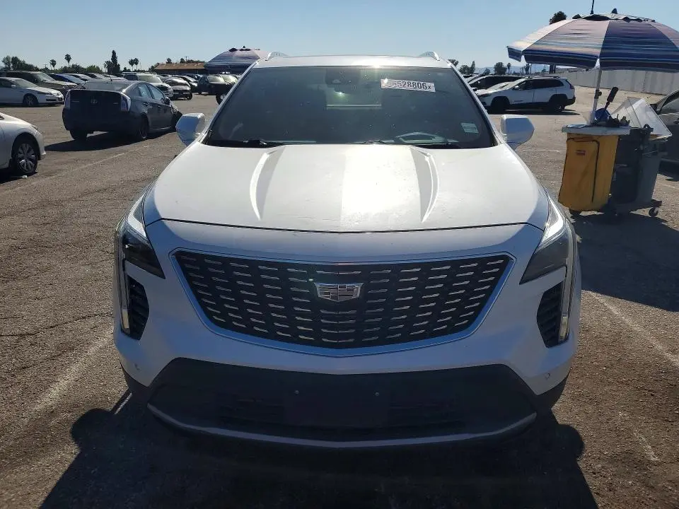 2019 CADILLAC XT4 PREMIUM LUXURY  