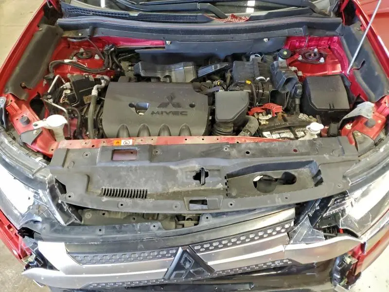 2019 MITSUBISHI OUTLANDER SE  