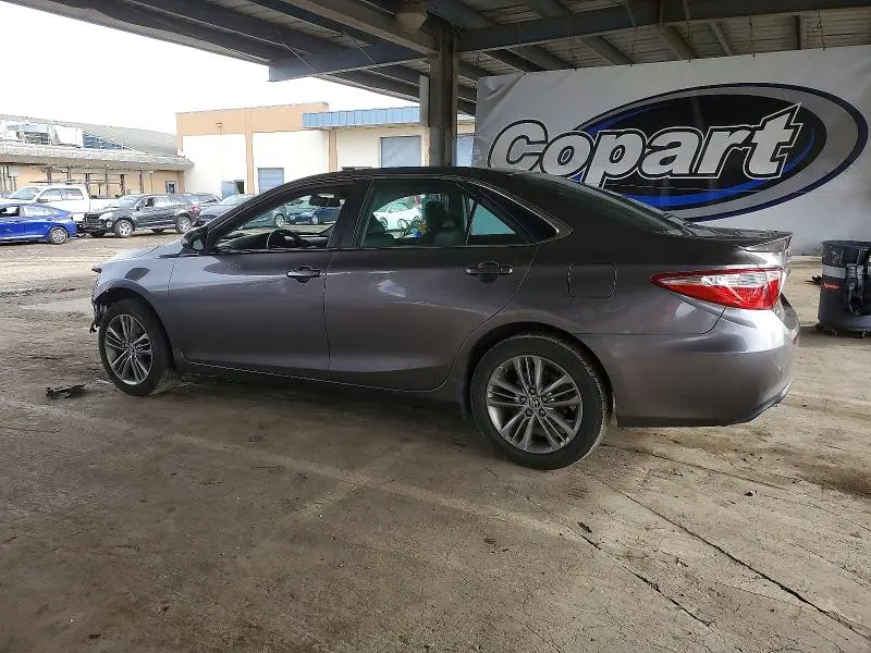 2015 TOYOTA CAMRY LE  