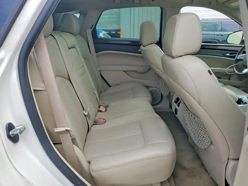 2011 CADILLAC SRX LUXURY COLLECTION  