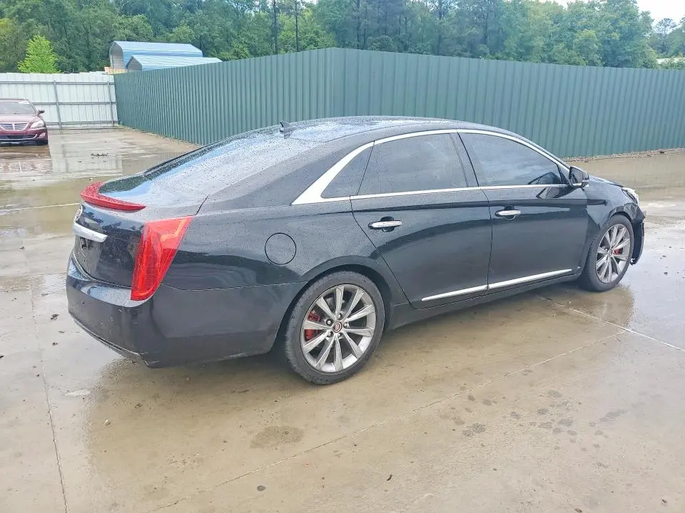 2013 CADILLAC XTS   