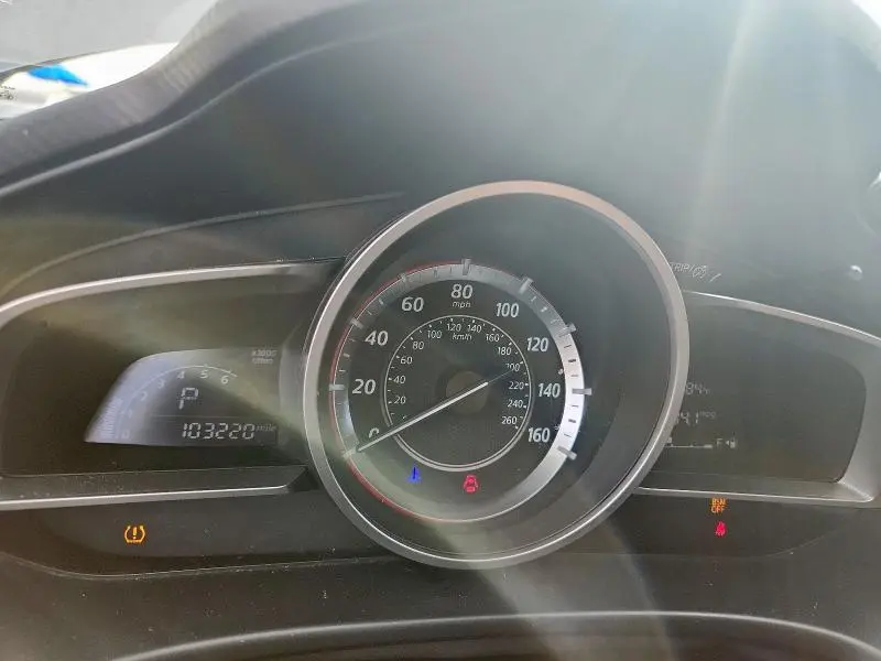 2016 MAZDA 3 TOURING  