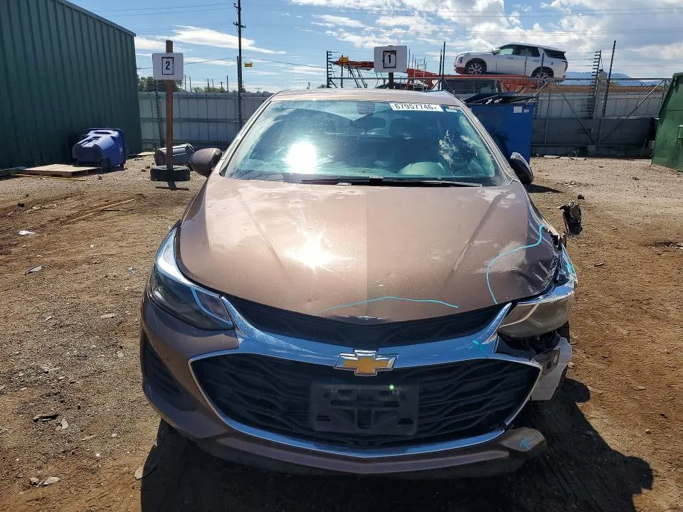 2019 CHEVROLET CRUZE LT  