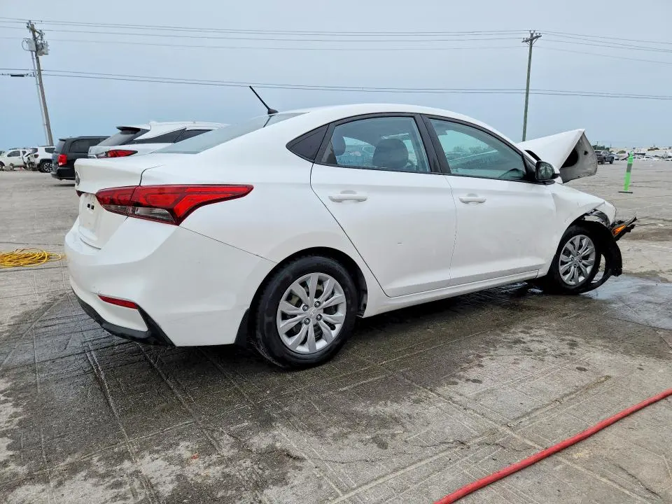 2020 HYUNDAI ACCENT SE  