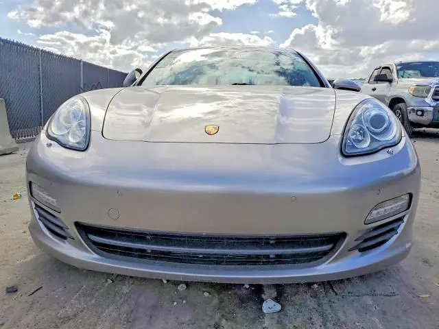 2012 PORSCHE PANAMERA S HYBRID  