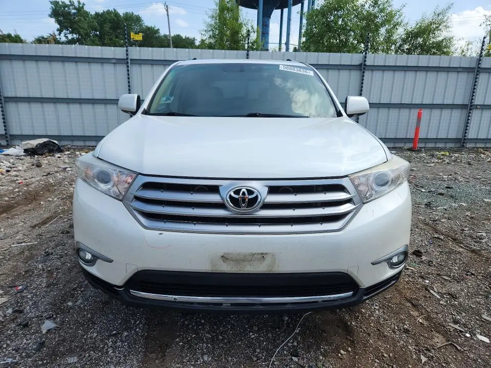 2013 TOYOTA HIGHLANDER LIMITED  