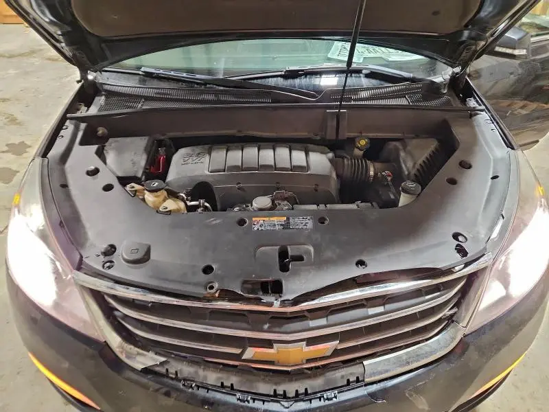 2015 CHEVROLET TRAVERSE LT  