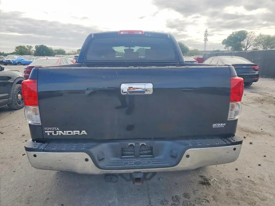 2010 TOYOTA TUNDRA LIMITED  