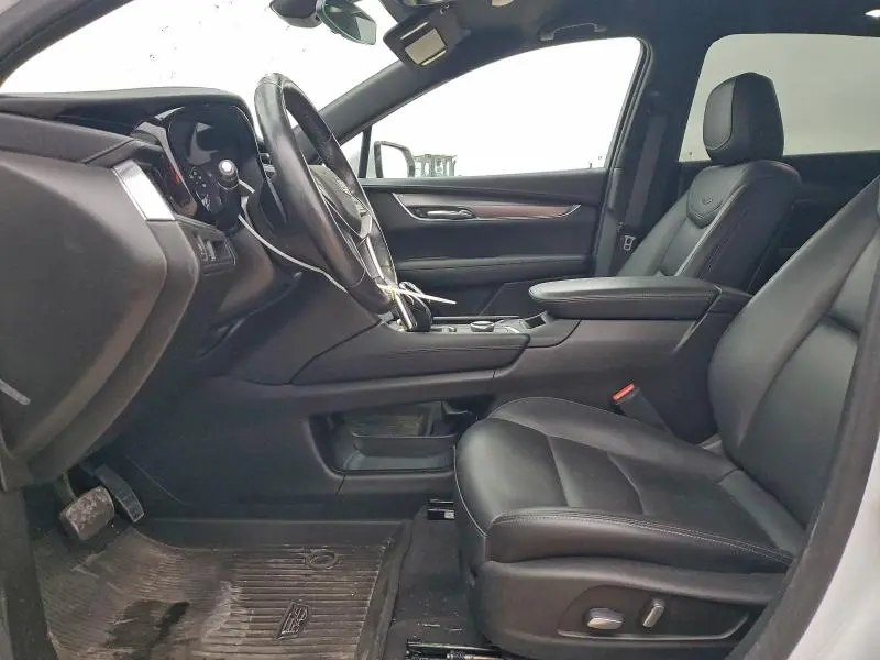 2023 CADILLAC XT5 LUXURY  