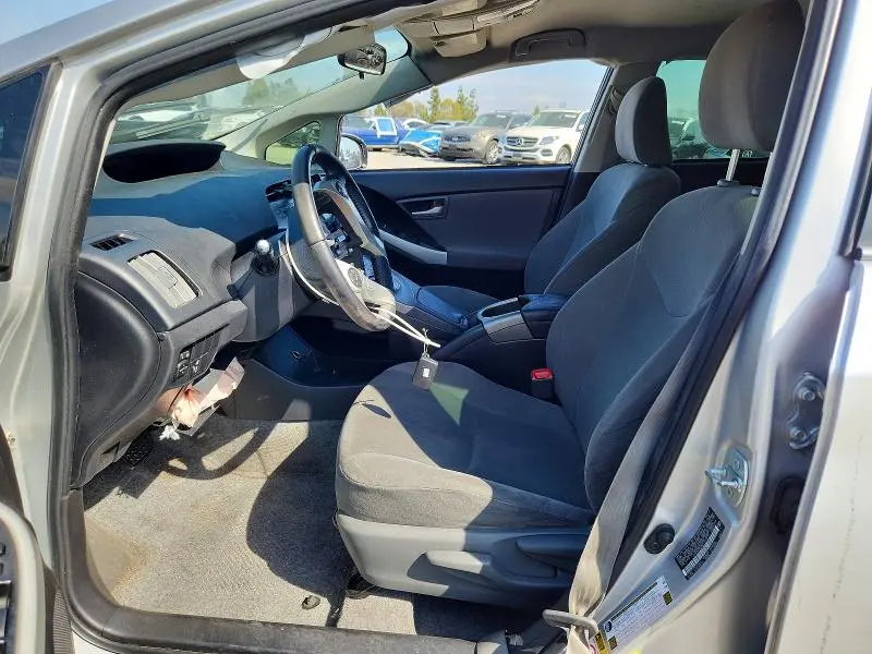 2013 TOYOTA PRIUS THREE  