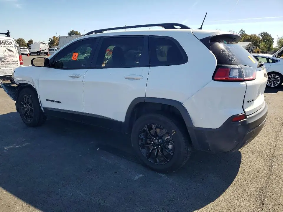 2023 JEEP CHEROKEE ALTITUDE LUX  