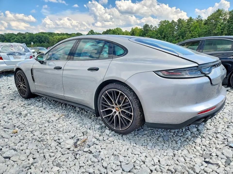 2023 PORSCHE PANAMERA BASE  