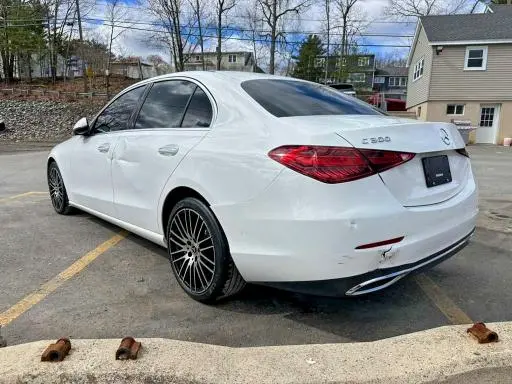 2023 MERCEDES-BENZ C 300  