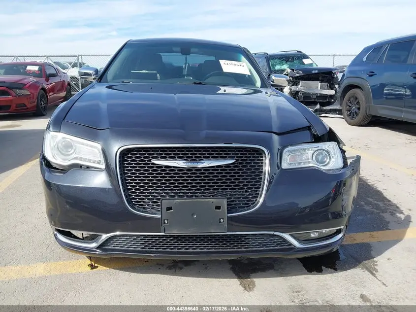 2016 CHRYSLER 300C  