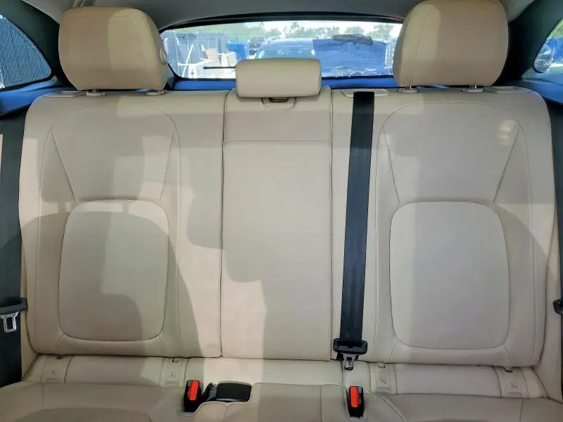 2017 JAGU F-PACE PRE   