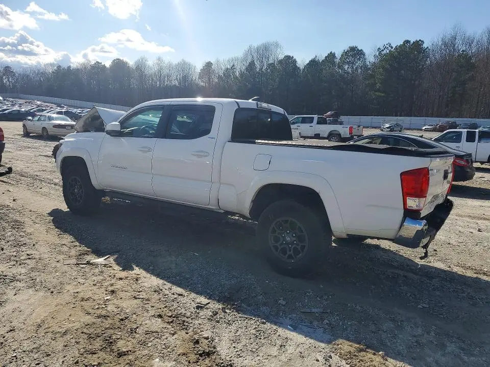 2017 TOYOTA TACOMA SR5 V6  