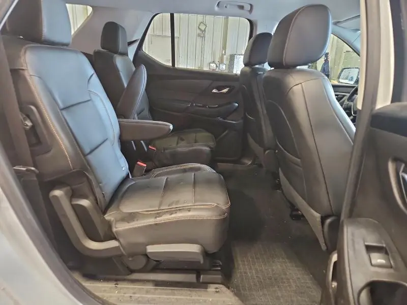 2021 CHEVROLET TRAVERSE LT  
