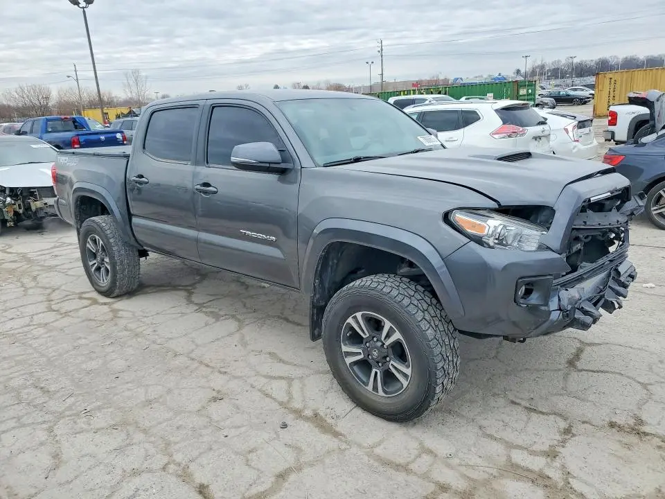 2017 TOYOTA TACOMA TRD SPORT  