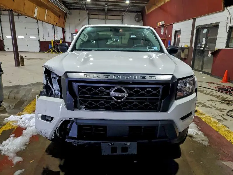 2023 NISSAN FRONTIER S  