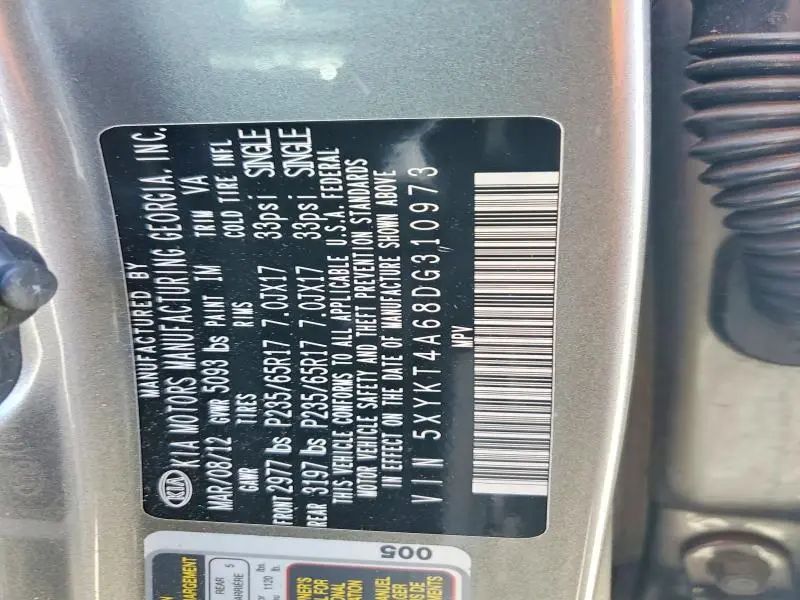 2013 KIA SORENTO LX  