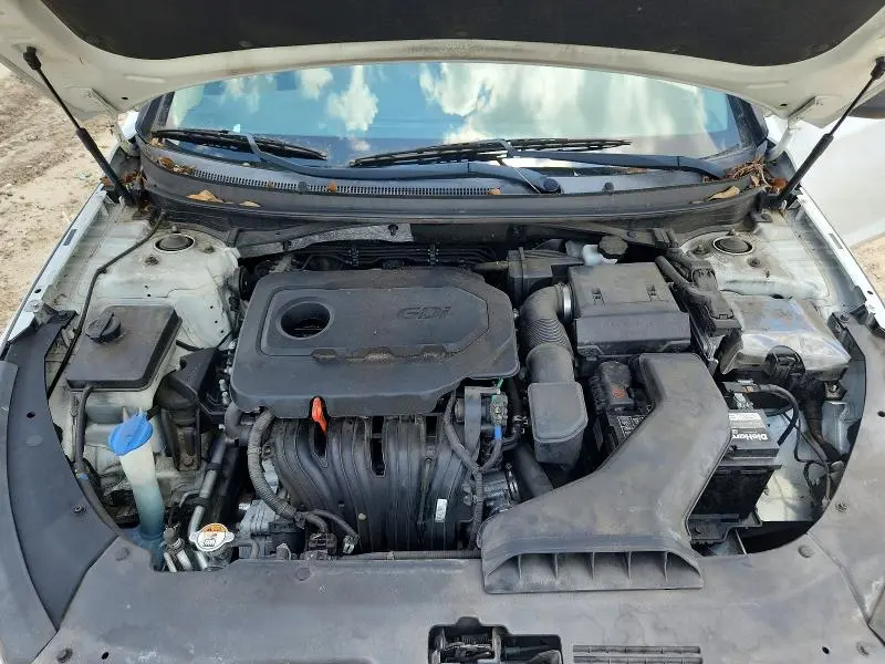 2019 HYUNDAI SONATA SE  