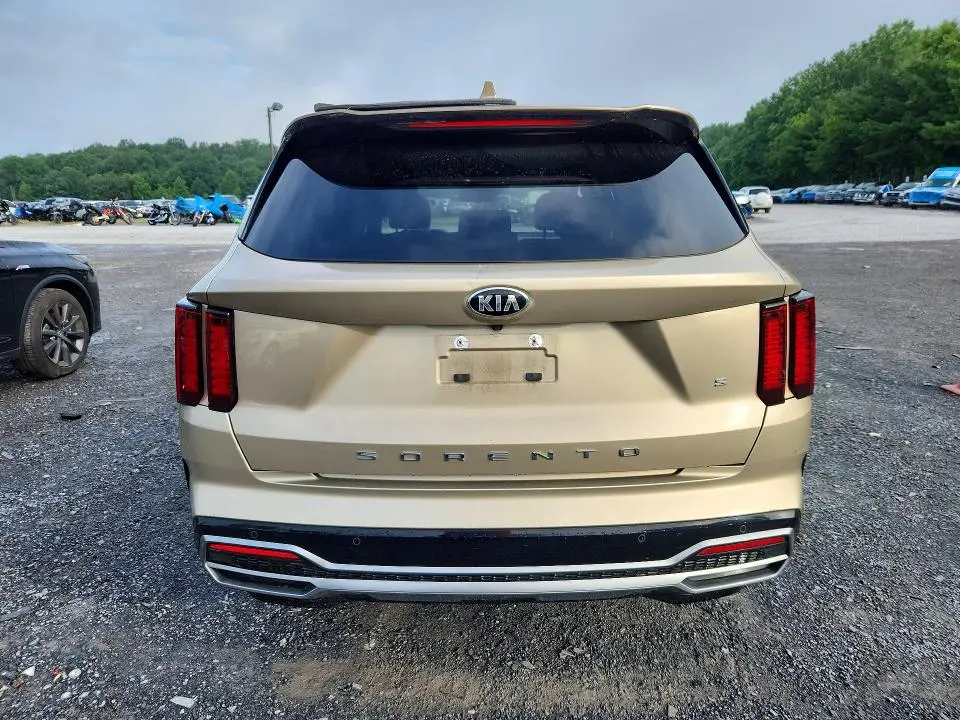 2021 KIA SORENTO S  