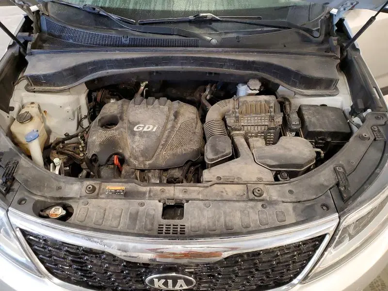 2014 KIA SORENTO LX  