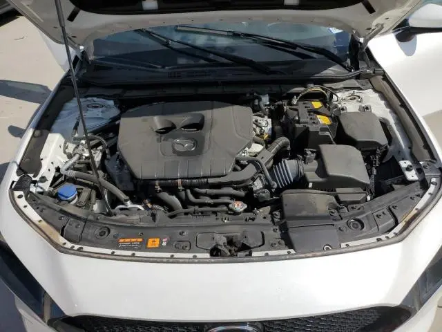 2023 MAZDA 3 PREMIUM  