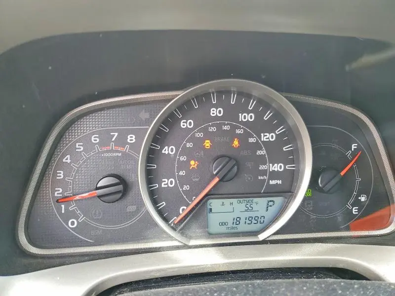 2014 TOYOTA RAV4 XLE  