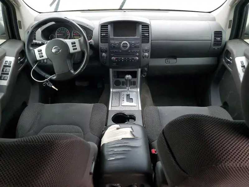 2012 NISSAN PATHFINDER S  