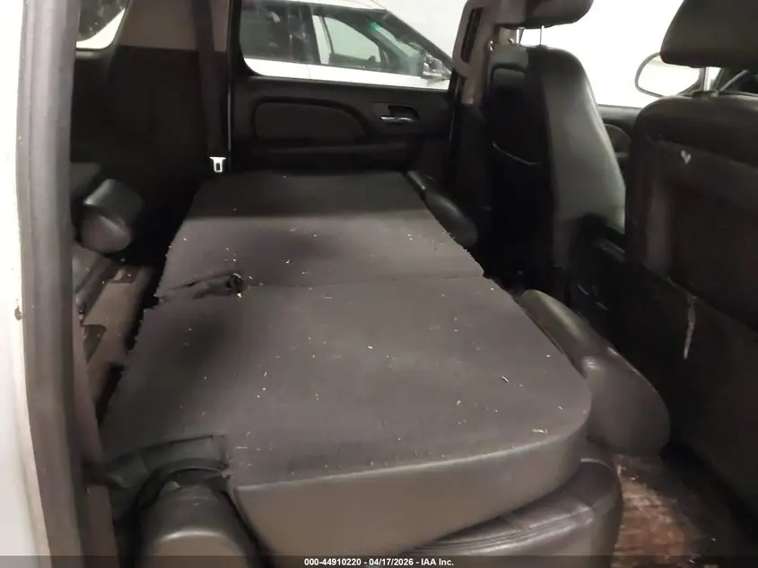 2013 CHEVROLET SUBURBAN 1500 LT
