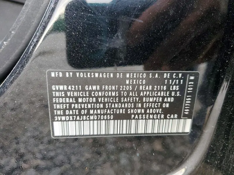 2012 VOLKSWAGEN JETTA SE  