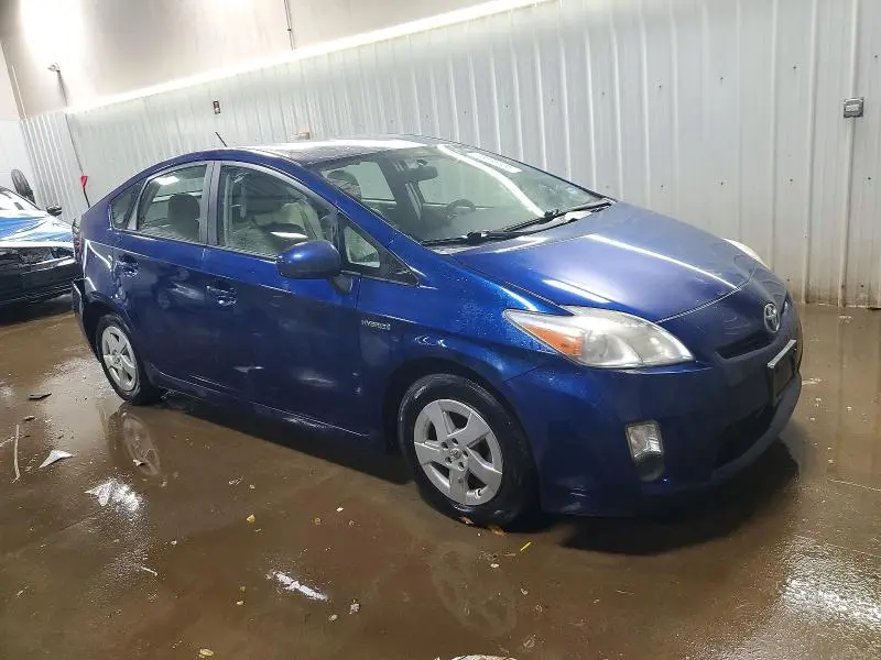 2010 TOYOTA PRIUS   