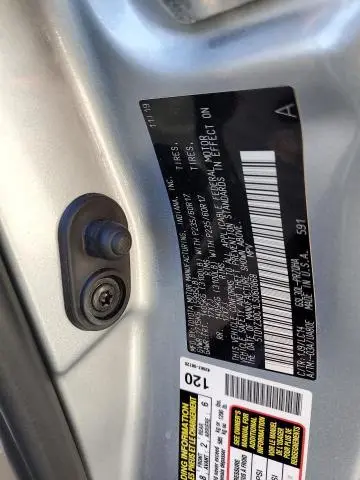 2020 TOYOTA SIENNA XLE  