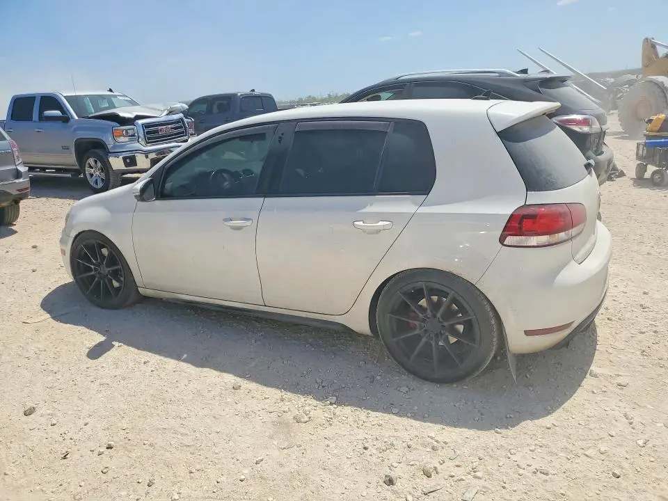 2013 VOLKSWAGEN GTI   