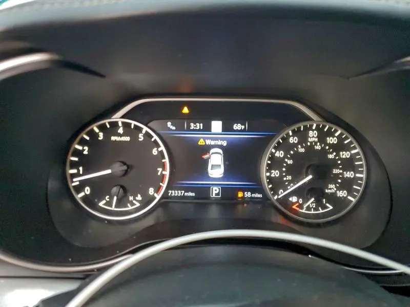 2022 NISSAN MAXIMA SV  