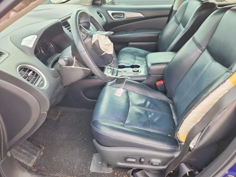 2017 NISSAN PATHFINDER SL  