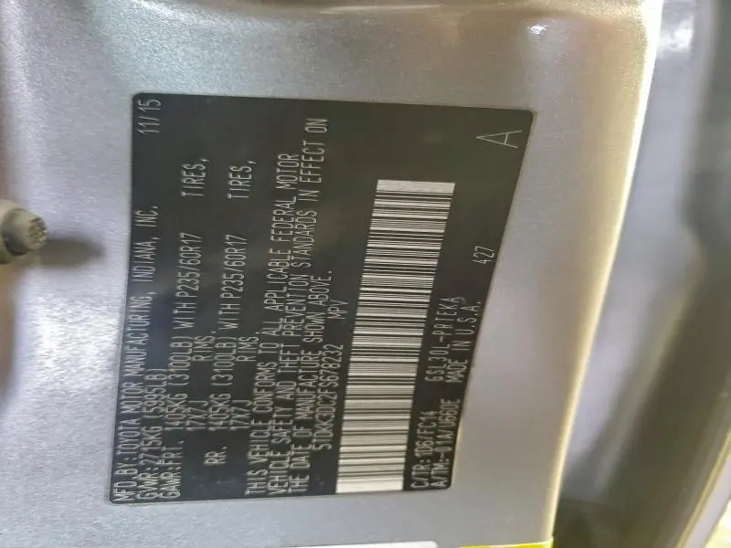 2015 TOYOTA SIENNA LE  