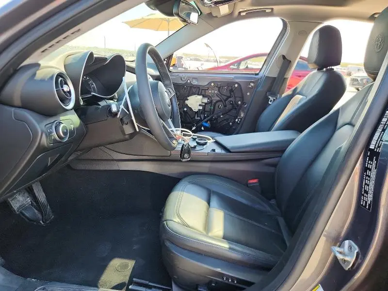 2018 ALFA ROMEO GIULIA TI Q4  
