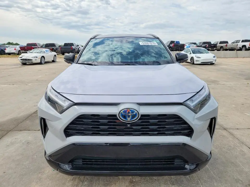 2023 TOYOTA RAV4 XSE  