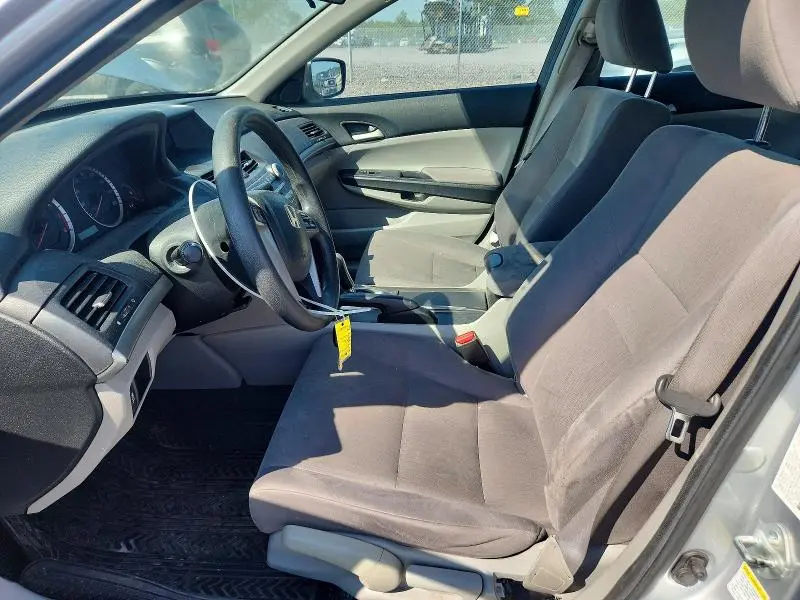 2011 HONDA ACCORD LX  