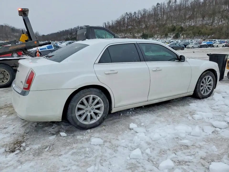 2014 CHRYSLER 300   