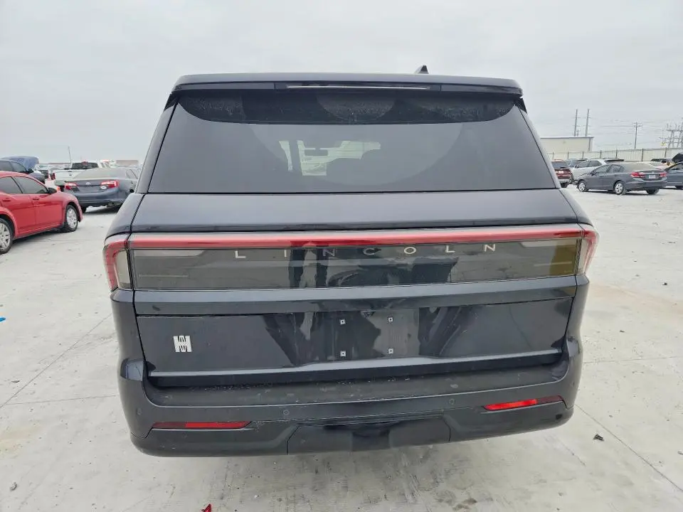2025 LINCOLN NAVIGATOR RESERVE  