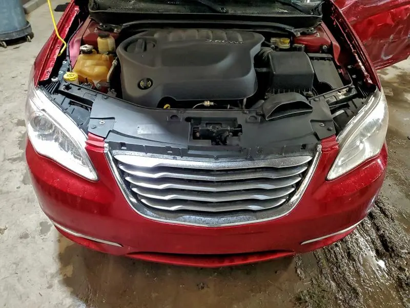 2013 CHRYSLER 200 LIMITED  