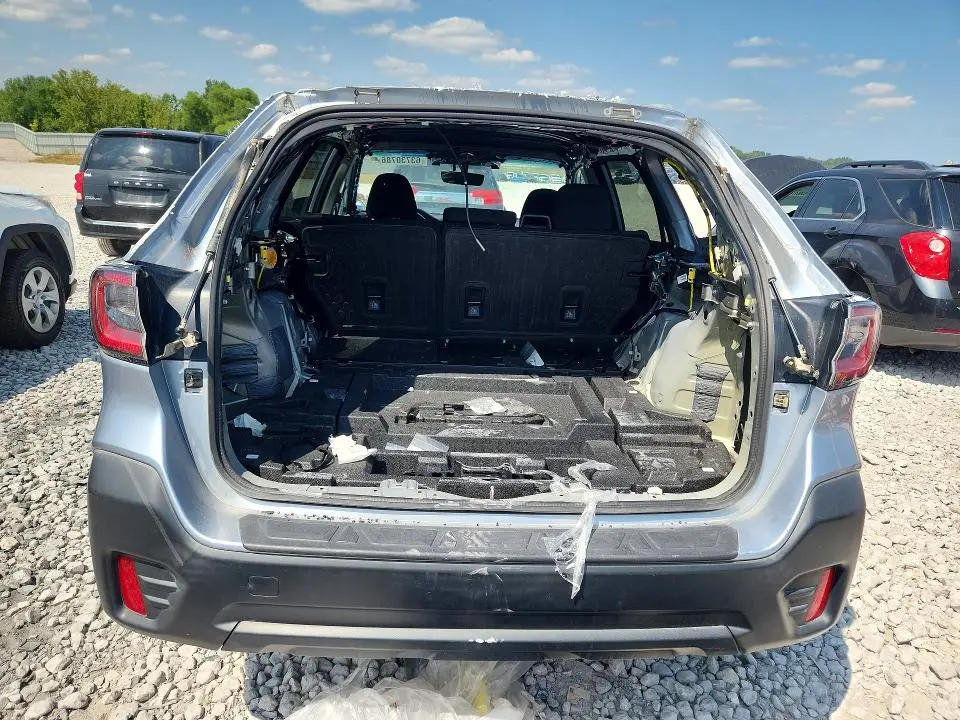 2020 SUBARU OUTBACK PREMIUM  