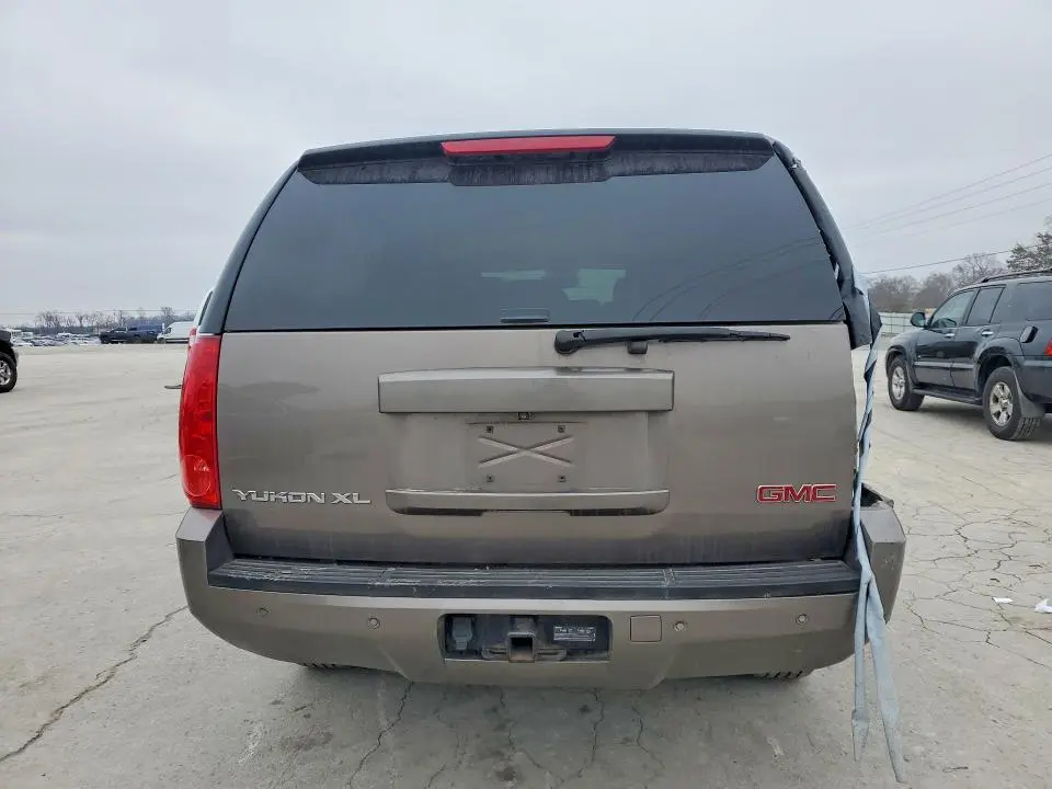 2014 GMC YUKON XL C1500 SLT  