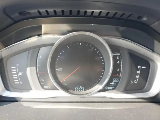 2015 VOLVO XC70 T5 PREMIER  
